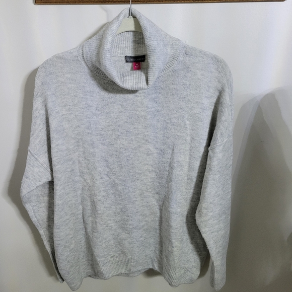 Vince Camuto Sweaters - Vince Camuto Turtleneck Drop-Shoulder Sweater Silver Heather, Size X Small